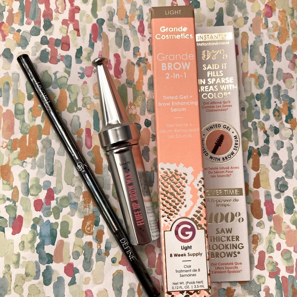 Awesome Brow Bundle in “ light brown “